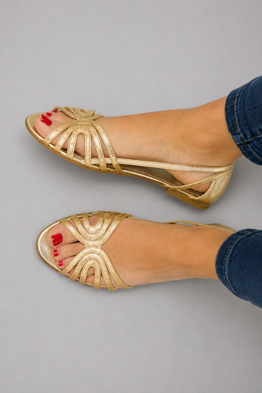 Eleonora | Sandalias Doradas Ligeras para Verano