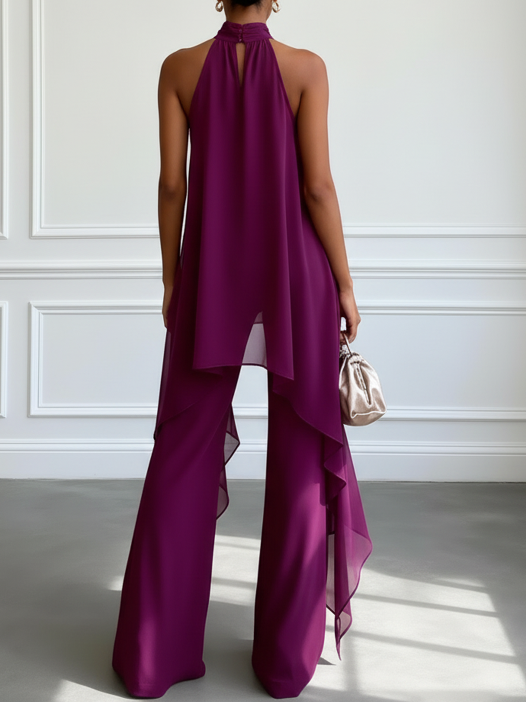 Conjunto Morado de Top sin Mangas y Pantalón